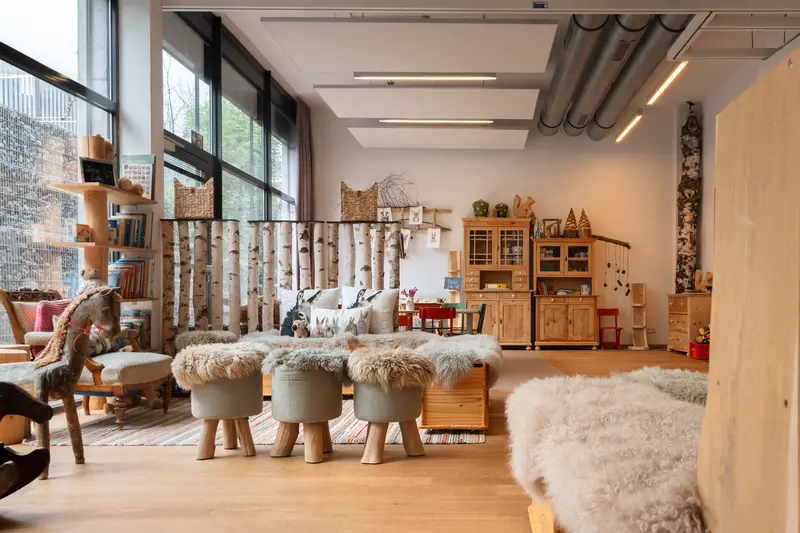 Spielzimmer für Kinder mit viel Platz